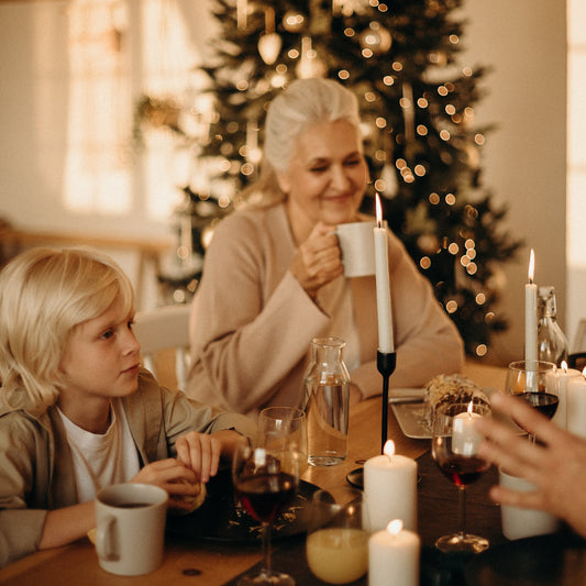 Experience Unmatched Comfort and Elegance with IKAZZ's Parka featuring a Fur Hood