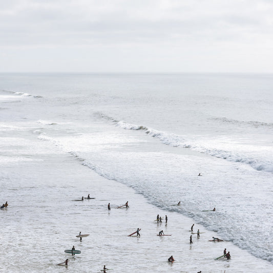Winter Elegance Redefined: IKAZZ's White Puffer Jacket