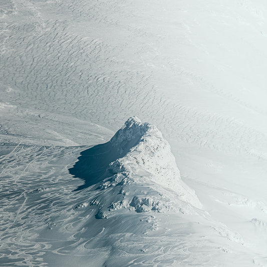 IKAZZ White Puffer Coat: Comfort, Durability, and Easy Care