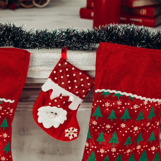 Exploring the Ultimate Winter Essential: IKAZZ's Puffer Jacket with Innovative Thermal Technology