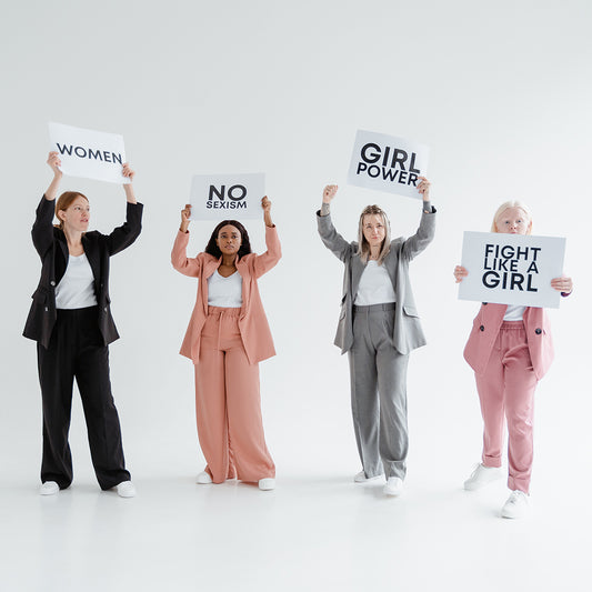 Elevate Your Style with the IKAZZ Cropped Puffer Jacket