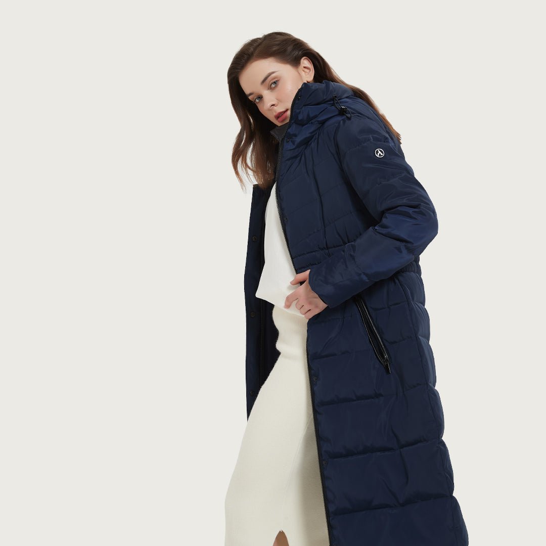 Factors to Consider When Selecting a Long Puffer Coat with Hood