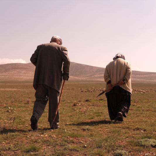 IKAZZ Waterproof Puffer Jacket: Comfort and Convenience for Outdoor Adventures