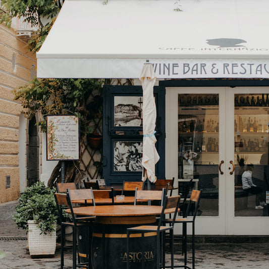 IKAZZ's Anorak Jackets: The Perfect Blend of Style, Comfort, and Functionality