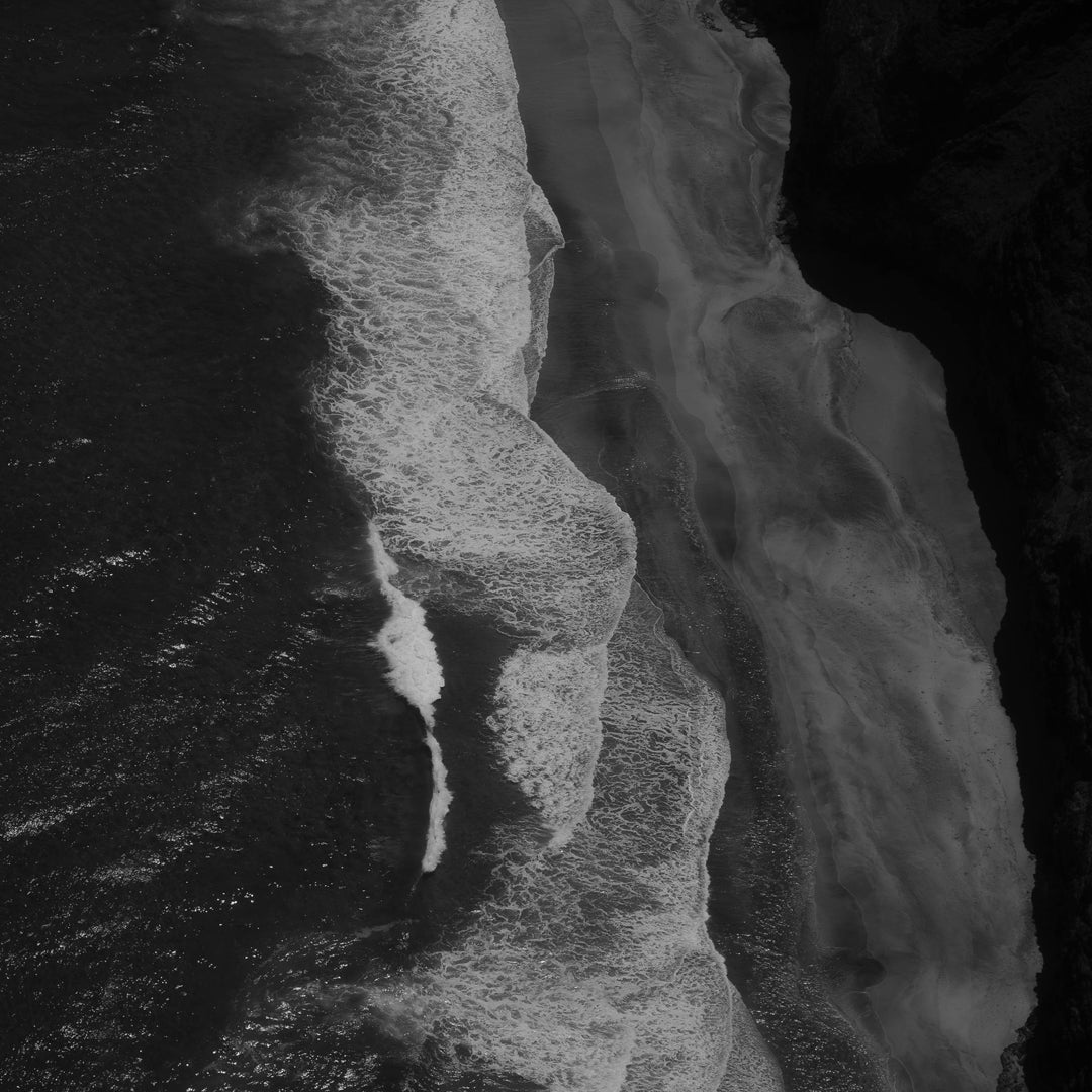 Stay Warm and Stylish with IKAZZ's Puffer Jacket with Hood