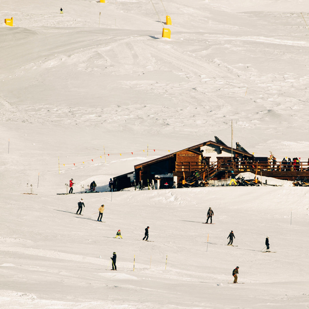 Fashion meets Functionality: How IKAZZ's Soft Shell Jacket Elevates Your Outdoor Style Game