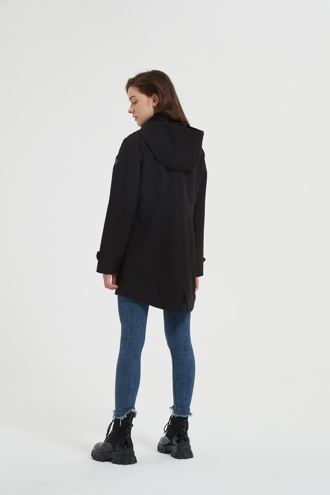 Softshell Raglan Sleeves Anorak Jacket With Hood